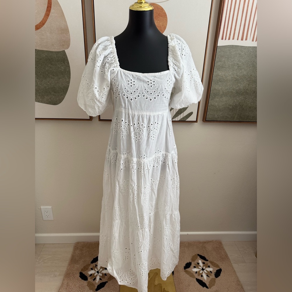 Meadow Rhodes White Short Sleeve Midi Dress